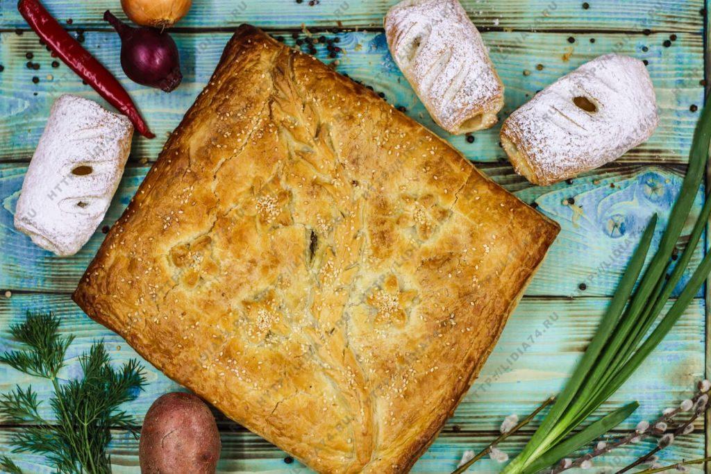 Сет №8 «Пирог из слоеного теста с горбушей и картофелем и с яблочным штруделем»